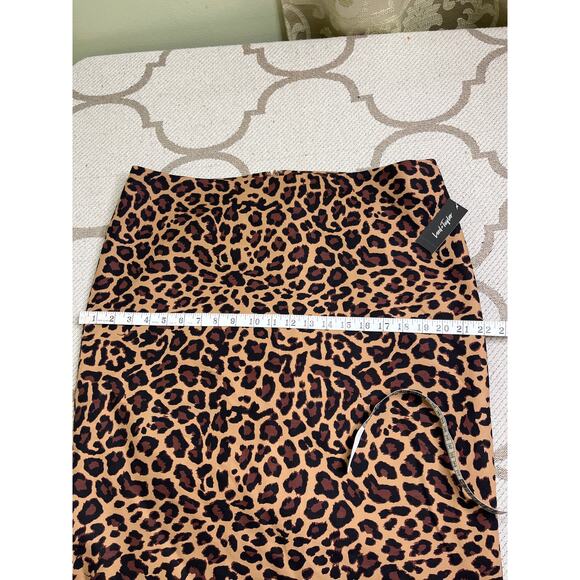 Lord & Taylor toasted coconut midi pencil skirt, NWT, size 16, MSRP $80 - Picture 4 of 13